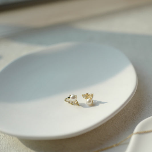 Dancing Butterflies with Pearls earrings