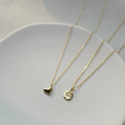 Little golden heart necklace