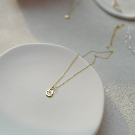 Rose Champion necklace